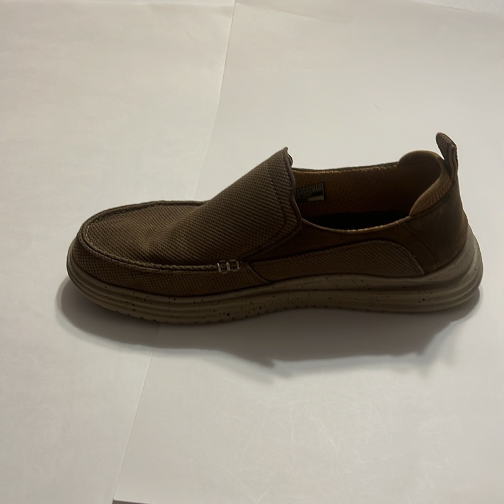 Sketchers men’s 11 slip on light weight shoes brown & tan shoes - Picture 11 of 16